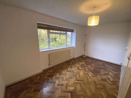 Knowl Park, Elstree, WD6 - Photo 4