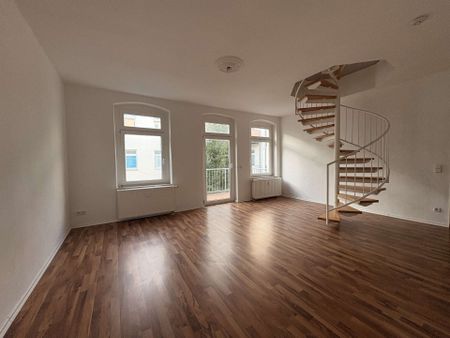 helle 2-Raum-Maisonettewohnung mit Balkon mitten in Sudenburg! - Photo 2