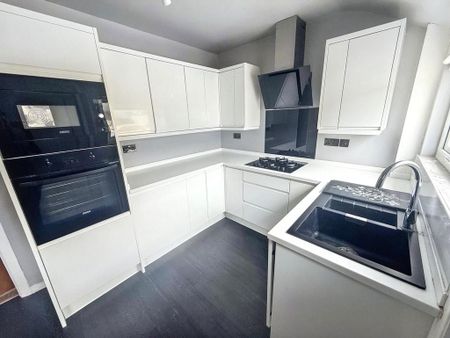 2 bedroom terraced house to rent - Photo 5