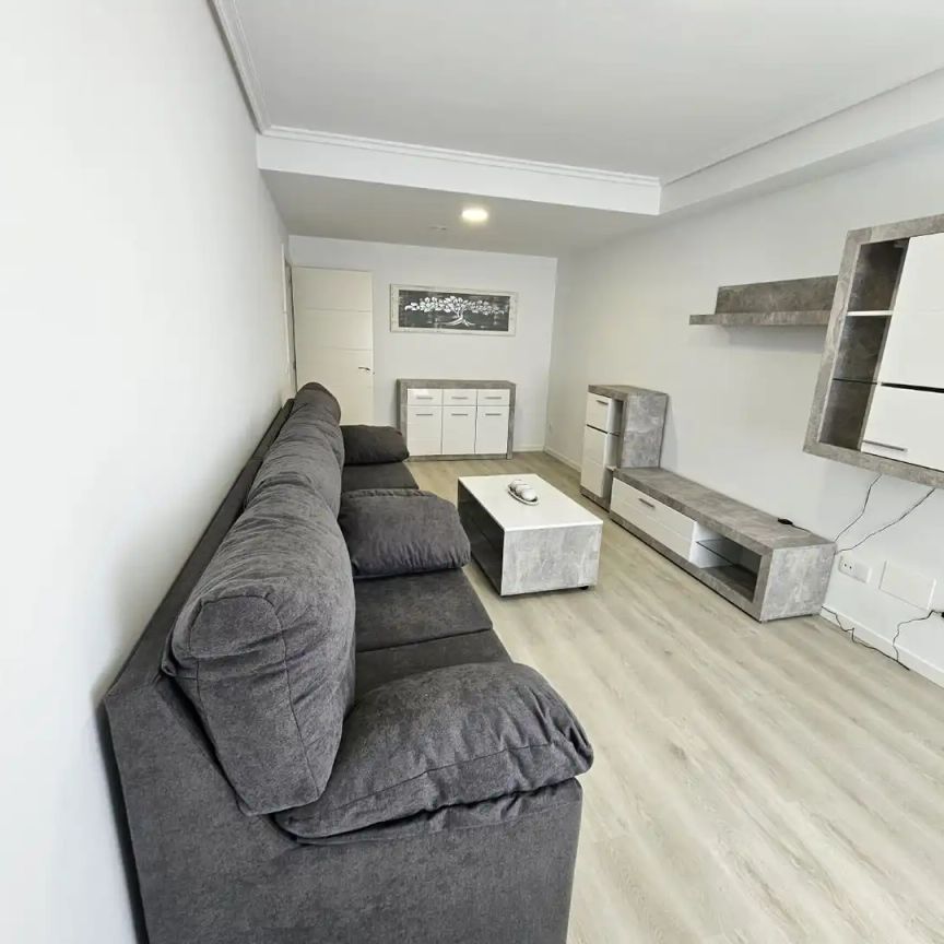 Piso de alquiler en Alcalde Manuel Platas Varela, Pastoriza - Foto 1