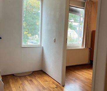Te huur: Huis Arturo Toscaninistraat in Almere - Foto 4