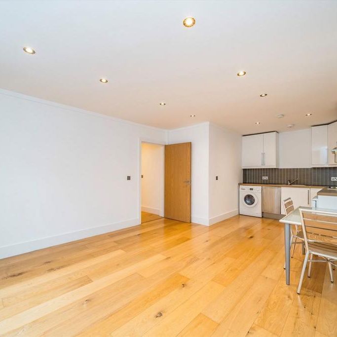 1 bedroom flat to rent - Photo 1