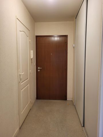 A LOUER APPARTEMENT ANGERS CENTRE AVEC PARKING - Photo 5