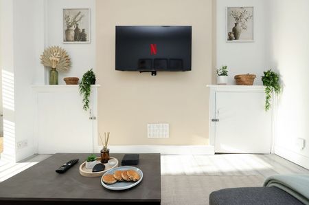 Treorchy Street - Photo 4