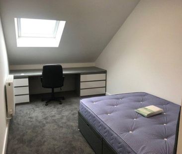1 bedroom in a house share to rent - Photo 5