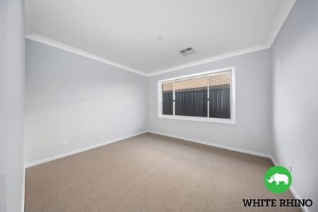 6 Lanham Street, Googong - Photo 5