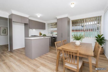 Freshly Updated 4 Bedroom Home with Space to Enjoy - Photo 4