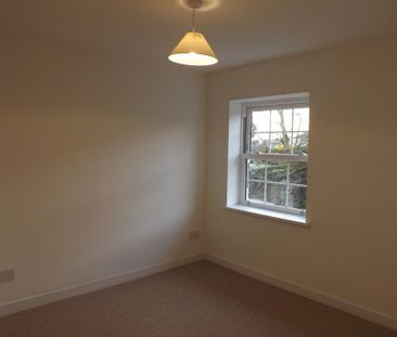 2 bedroom house to rent - Photo 2