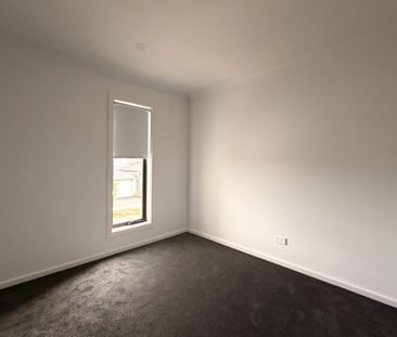 Brand New Townhouse! - Photo 3