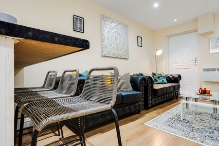 5 Bed Semi-Detached House, Breckfield Rd N, L5 - Photo 3