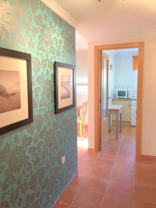 Apartamento de alquiler en Las Viñas, 33, Los Pacos - Photo 1