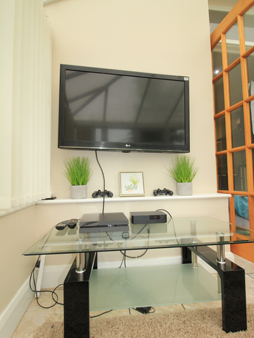 Chinbrook Road Room 5 - Photo 2