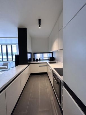 Appartement te huur - Photo 1
