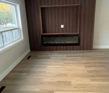 For Lease - 2370 Camilla Road, Mississauga, Ontario - Photo 2