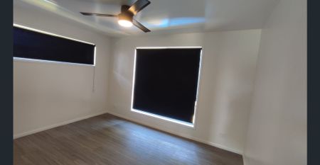 Walking Distance to Town Centre and Ferry - Photo 5