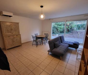 Location Maison 4 pièces 95m² BRON 69500 - Photo 3