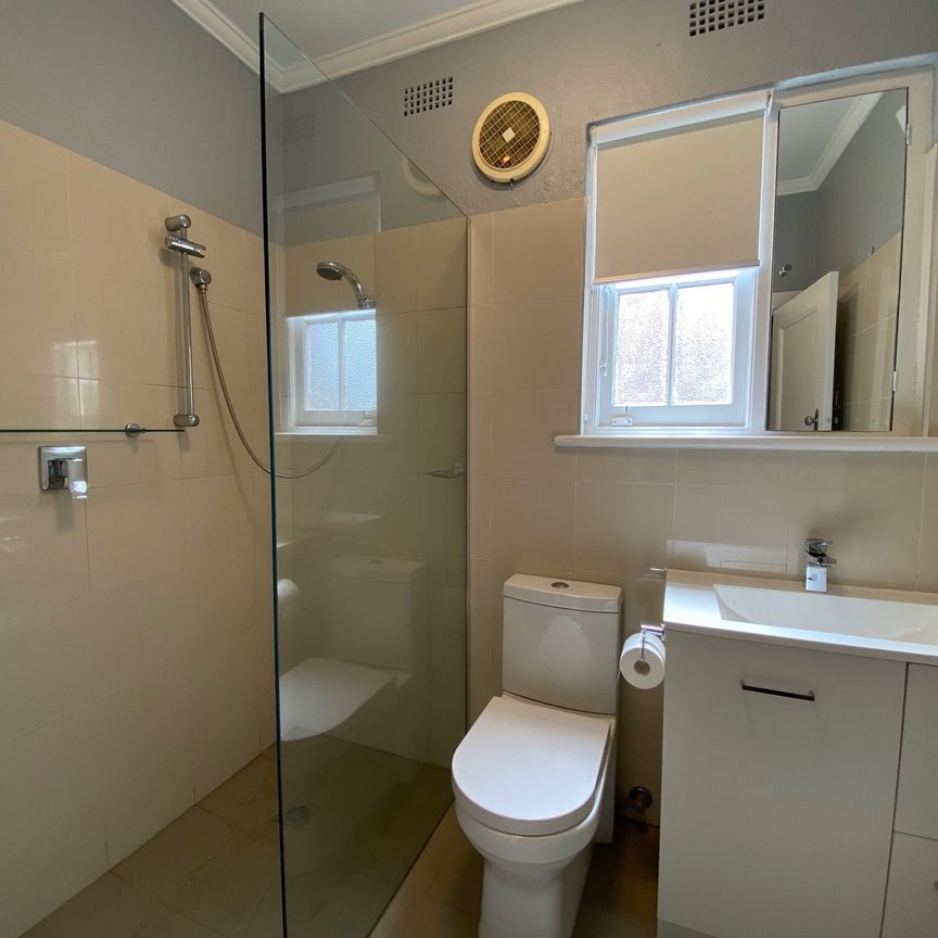1765 Malvern Road, Glen Iris - Photo 1