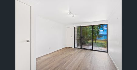 10 Passage Avenue - Coastal Elegance with Ocean Views and Pool - Photo 5