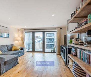 2 bedroom flat to rent - Photo 1