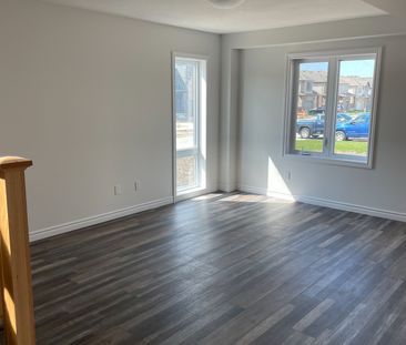 For Lease - 3001 Turner Crescent, London South, Ontario - Photo 6