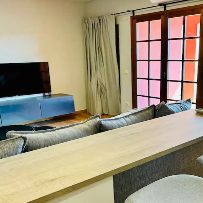 2-bedroom apartment for rent in Alboraia, bills included - Foto 1