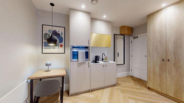 Studio to rent - Photo 1