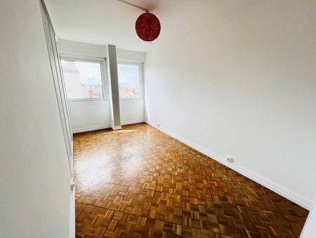 Appartement 3 pièces - 71000 Mâcon - Photo 2