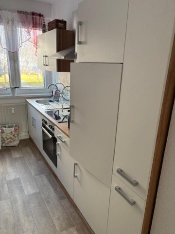 Schicke 2-Raum-Wohnung mit Balkon im Erdgeschoss - Photo 2