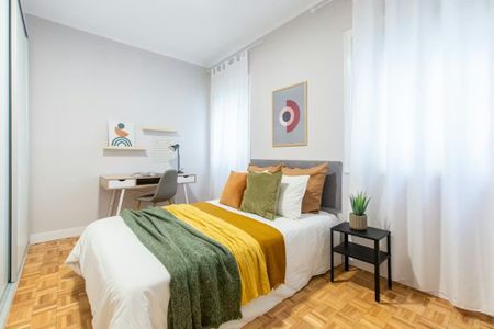 Calle de Ferraz, Madrid, Community of Madrid 28008 - Foto 5