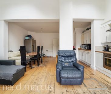 Franks Avenue, New Malden - Photo 1