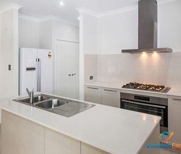 12 Claymore Place, Piara Waters, WA 6112 - Photo 5