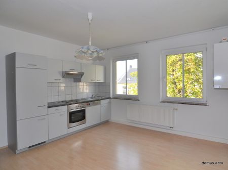 Schöne, helle 3 Zimmer Wohnung im 3. OG - Bad mit Fenster- Einbauküche - Foto 5