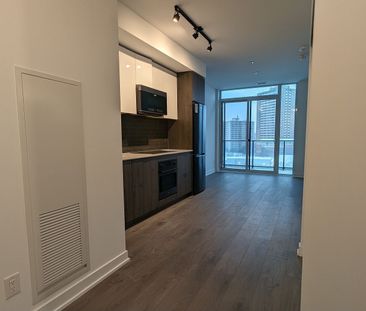For Lease - 5 Defries Street Unit# 925, Toronto, Ontario - Photo 5
