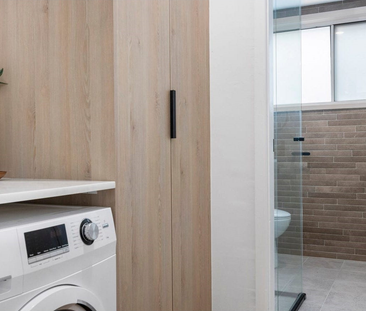 Spacious Two Bedroom Unit with City Views! - Photo 6