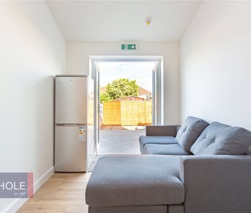 Filton Avenue, - Photo 2