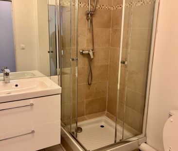 Location Appartement 1 pièce 28m² ST DENIS 93200 - Photo 1