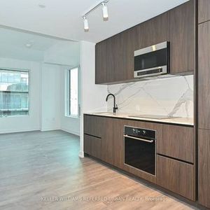 Eglinton/Mount Pleasant-New Modern 1Bdrm 1Bath 1Locker - Photo 2