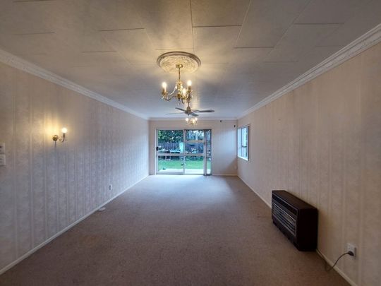 1/10 Nursery Place, Westown - Photo 1