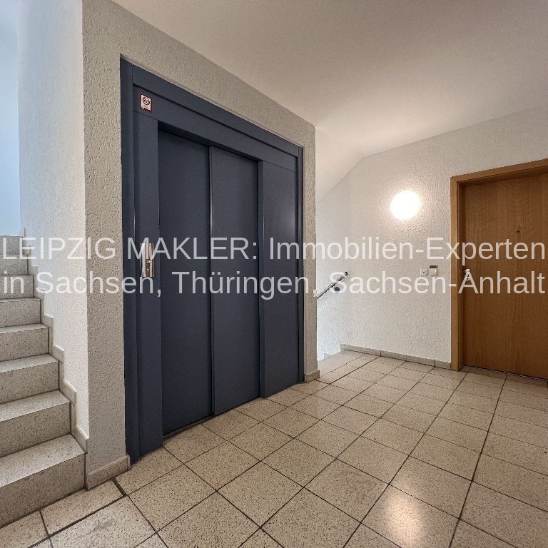 2-Raumwohnung mit schöner Aussicht in den Leipziger Auwald - Terrasse und Balkon / Einbauküche / große Dusche / Fahrstuhl / Tiefgarage / WG geeignet - Foto 1