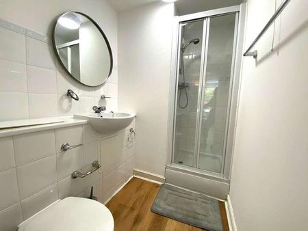 St Andrew`s Close, Canterbury, CT1 - Photo 5