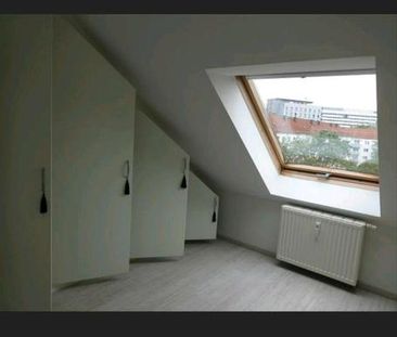 2 Zimmerwohnung-Dachgeschoss 50m² inkl. Stellplatz, - Photo 2