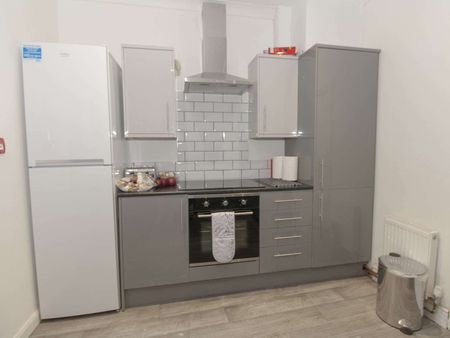 Jefferson Street Room 4 - Photo 5