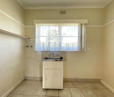 91 Hertford Road, Sunshine West, Vic 3020 - Photo 5