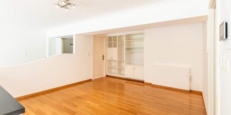 Appartement te huur in Ukkel voor € 3.400 met 4 slaapkamers - Foto 4