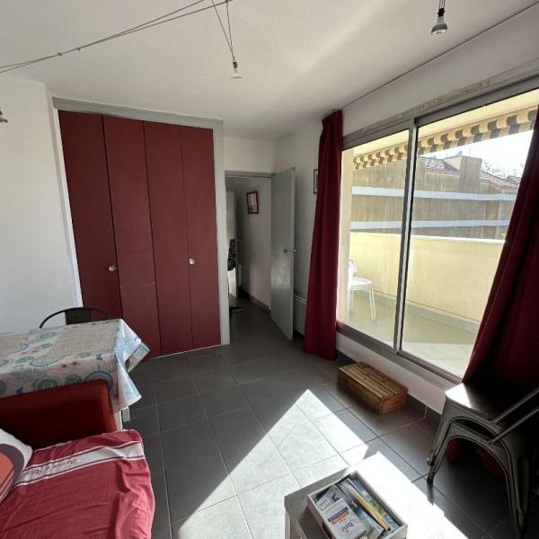 Location Appartement 1 pièce Meublé 23m² ARCACHON 33120 - Photo 1