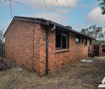 Walk to Shops and Stations - Photo 5