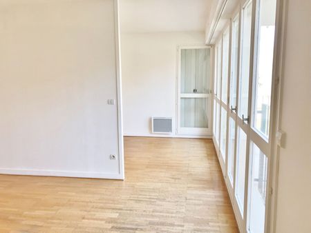 Location Appartement 3 pièces 66m² - Photo 5