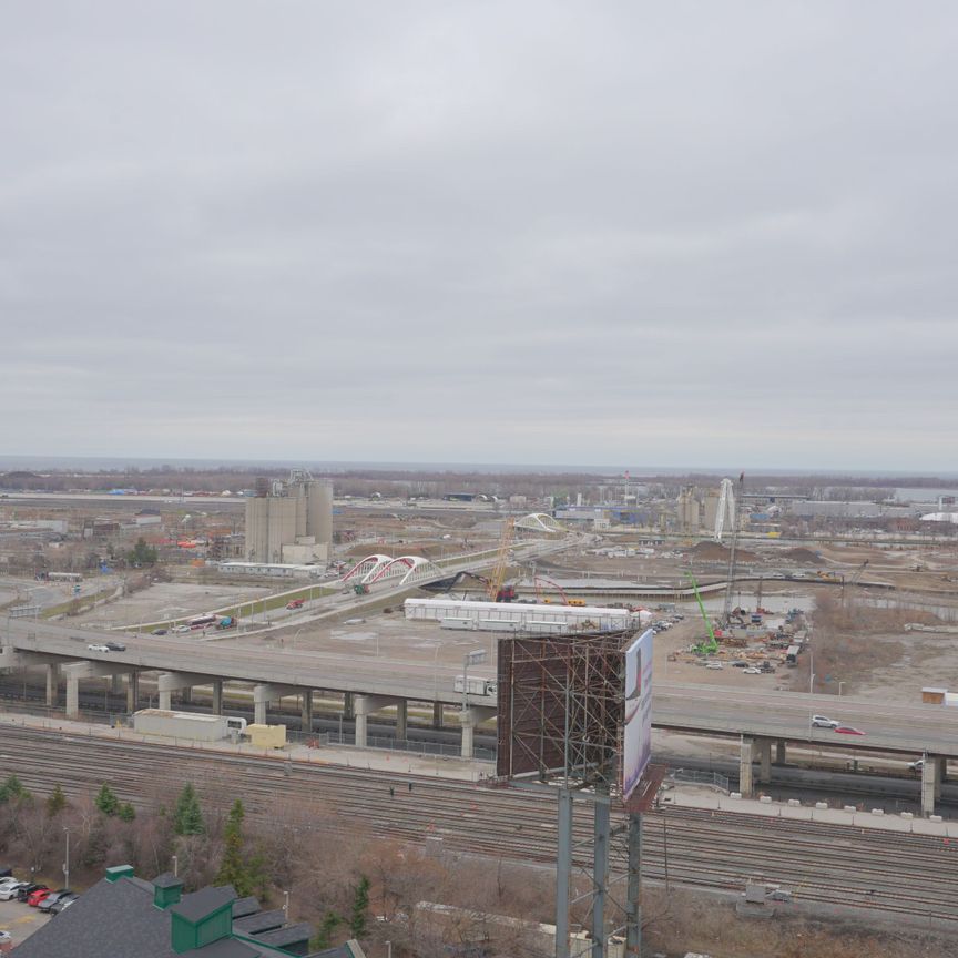 For Lease - 33 Mill Street Unit# 1704, Toronto, Ontario - Photo 1