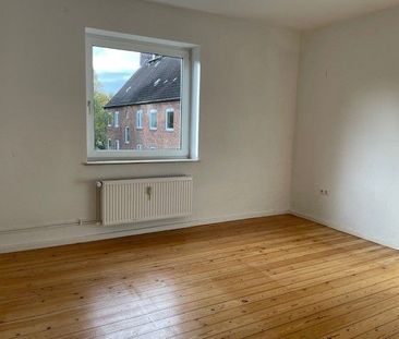 Ansprechende und individuelle 3-Zimmer-Wohnung - Foto 1