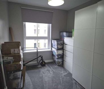 Oatlands Square, Glasgow, G5 - Photo 4